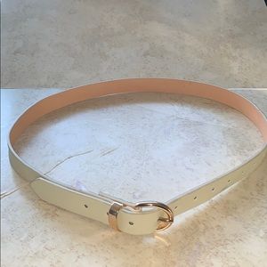 Women’s Taupe colored belt
